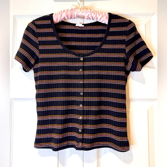 Garage brand Striped Black faux Button Women's crop top size Medium VGUC - Picture 1 of 10